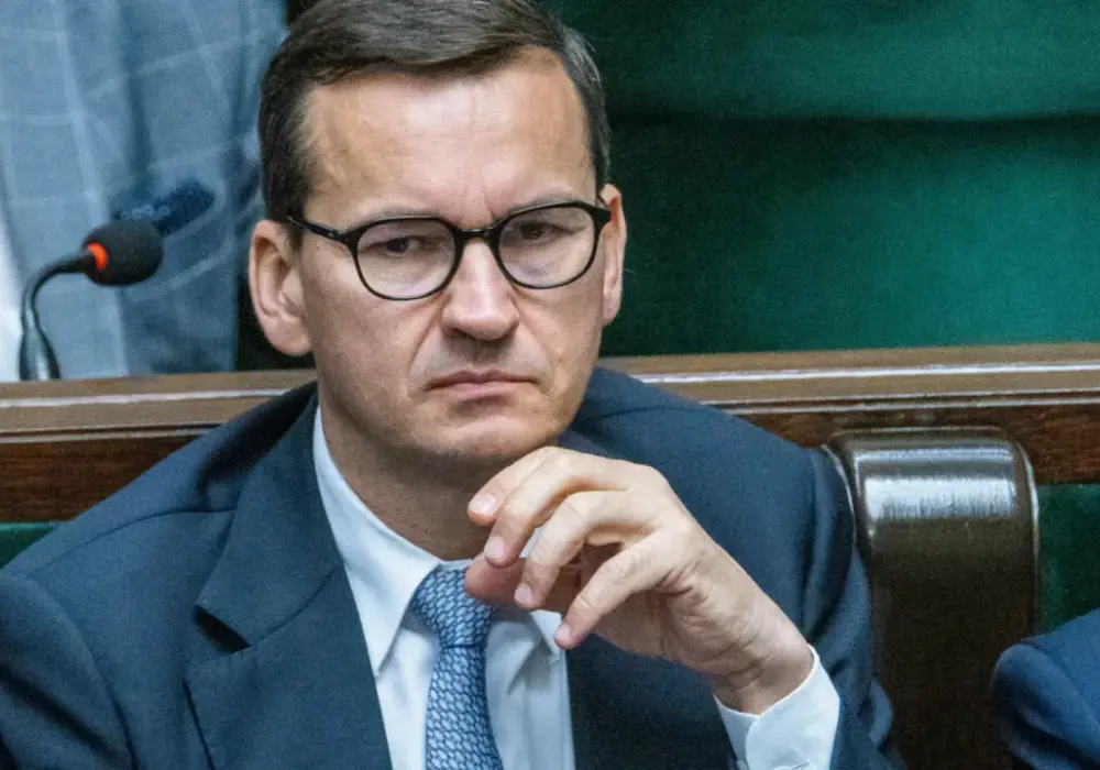 Ile wynosi bezwzględna większość w sejmie i dlaczego jest tak ważna?