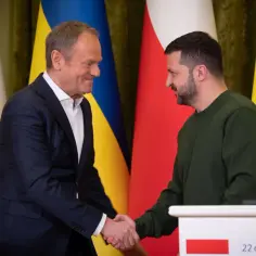 Co zrobił PiS dla Polski? Kluczowe reformy i wsparcie dla Ukrainy