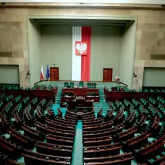 Jak dojechać do sejmu - najlepsze trasy i porady transportowe